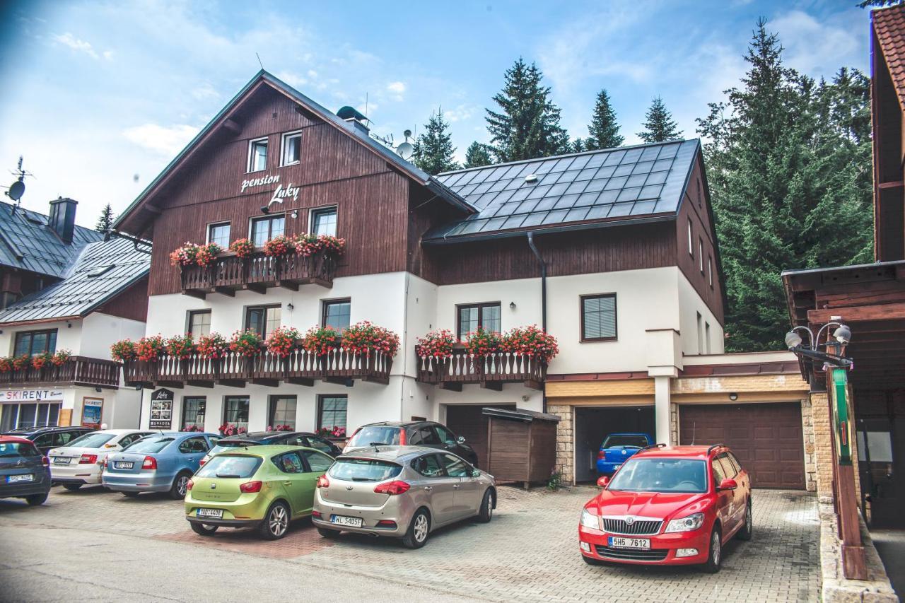 Pension Luky Spindleruv Mlyn Exterior photo